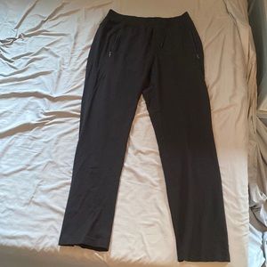Large black lululemon mens sweatpants